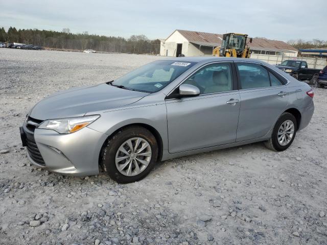 4T4BF1FK9FR463862 - 2015 TOYOTA CAMRY LE SILVER photo 1