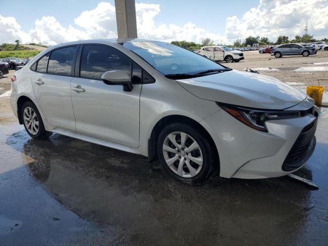 5YFB4MDEXSP291934 - 2025 TOYOTA COROLLA LE Weiß Foto 4