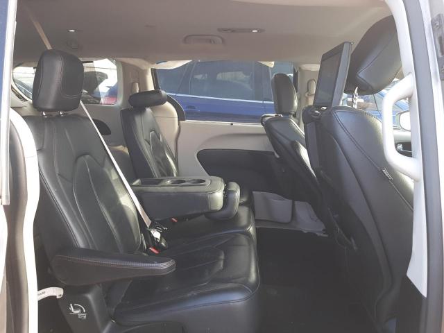 2C4RC1EG9JR104651 - 2018 CHRYSLER PACIFICA TOURING L PLUS CHARCOAL photo 11