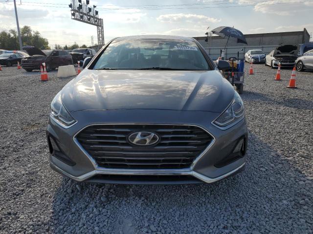 5NPE24AF7KH740001 - 2019 HYUNDAI SONATA SE SILVER photo 5