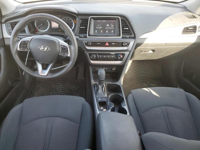 5NPE24AF7KH740001 - 2019 HYUNDAI SONATA SE SILVER photo 8