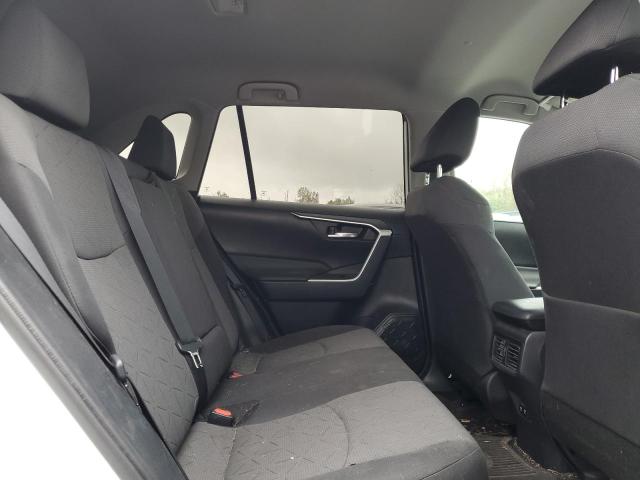 2T3P1RFV4MC149176 - 2021 TOYOTA RAV4 XLE WHITE photo 11