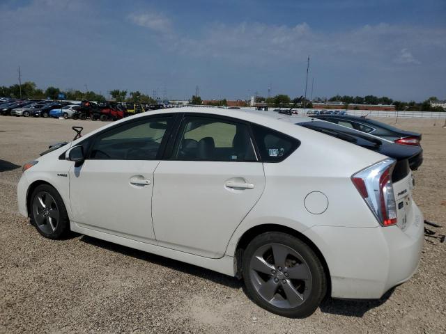 JTDKN3DU3F0394711 - 2015 TOYOTA PRIUS WHITE photo 2