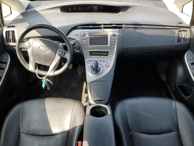 JTDKN3DU3F0394711 - 2015 TOYOTA PRIUS WHITE photo 8