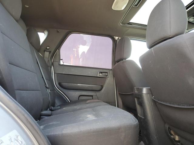 1FMCU9DG7CKC08801 - 2012 FORD ESCAPE XLT SILVER photo 11