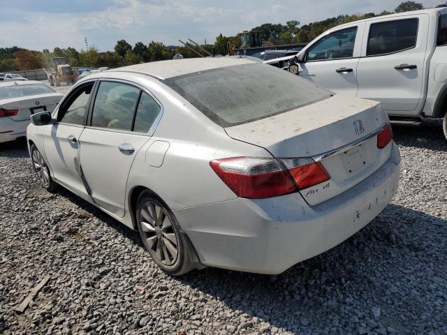 1HGCR2F73DA130925 - 2013 HONDA ACCORD EX WHITE photo 2