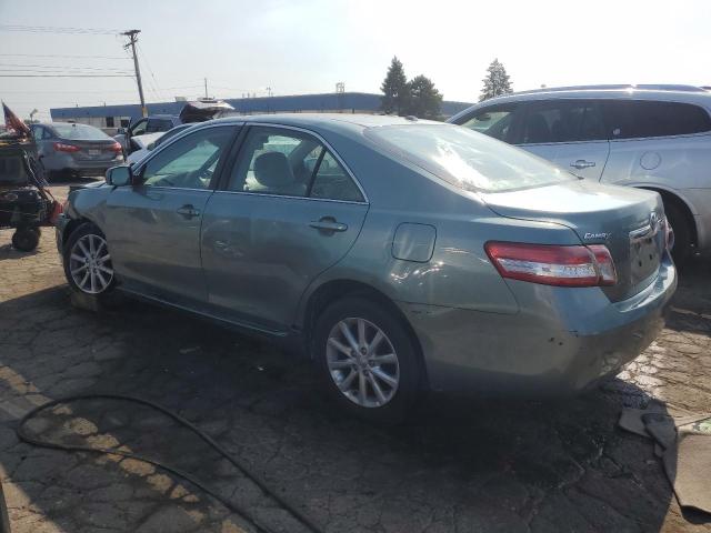 4T1BF3EK2BU687444 - 2011 TOYOTA CAMRY BASE TURQUOISE photo 2
