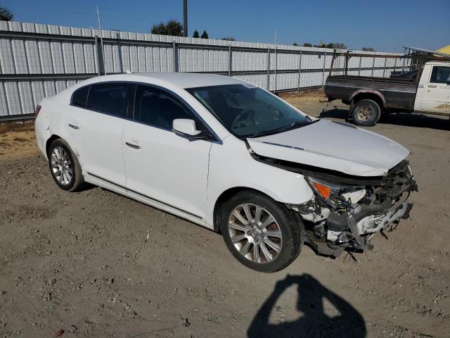1G4GC5E37DF224516 - 2013 BUICK LACROSSE თეთრი ფოტო 4