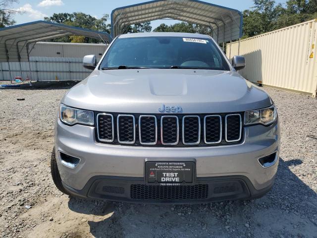 1C4RJFAGXMC650753 - 2021 JEEP GRAND CHEROKEE LAREDO GRAY photo 5