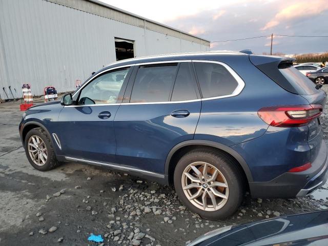 5UXCR6C0XN9L43403 - 2022 BMW X5 XDRIVE40I BLUE photo 2