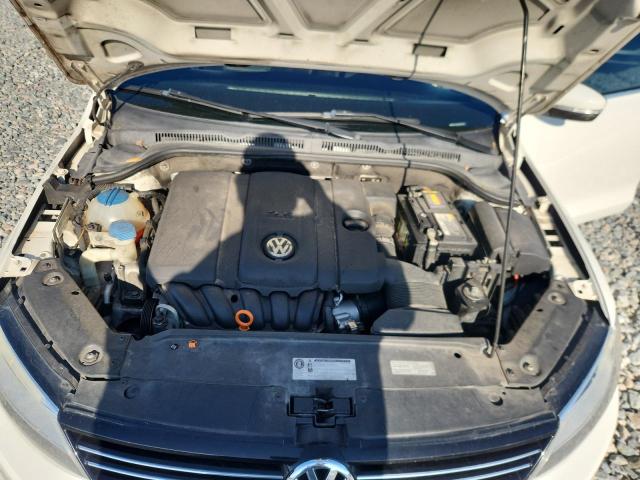 3VWDP7AJ9DM400930 - 2013 VOLKSWAGEN JETTA SE WHITE photo 11