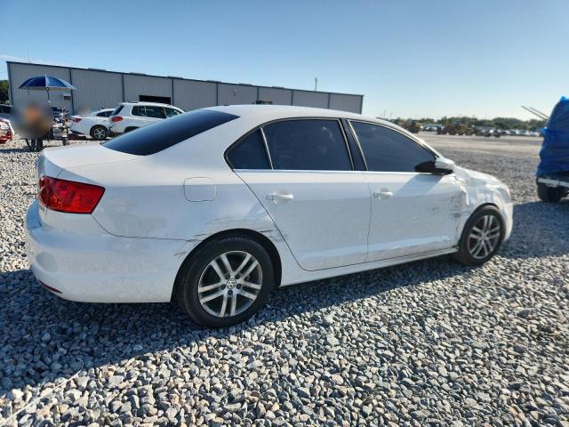 3VWDP7AJ9DM400930 - 2013 VOLKSWAGEN JETTA SE WHITE photo 3