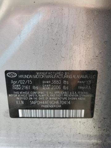 5NPDH4AE9GH670414 - 2016 HYUNDAI ELANTRA SE SILVER photo 12