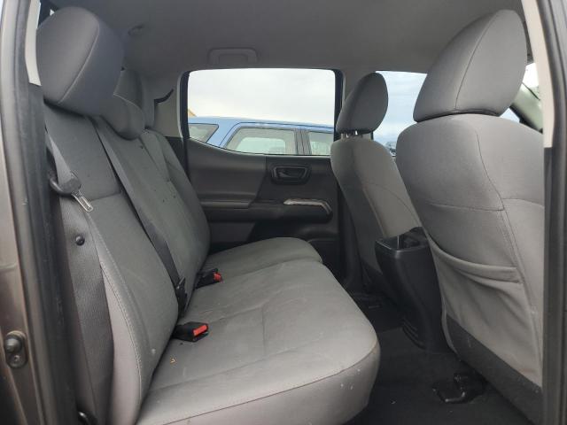 3TMAZ5CN2HM029166 - 2017 TOYOTA TACOMA DOUBLE CAB GRAY photo 10