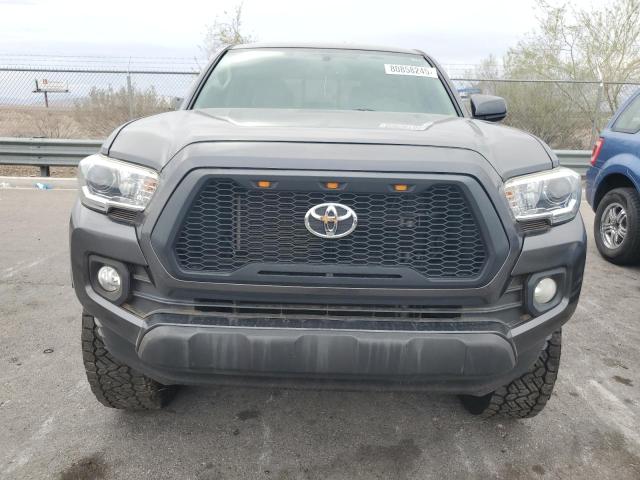 3TMAZ5CN2HM029166 - 2017 TOYOTA TACOMA DOUBLE CAB GRAY photo 5