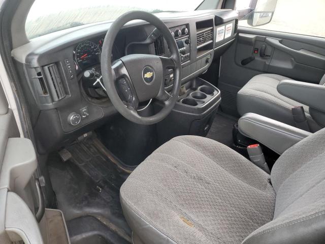 1GB3G4BGXD1113355 - 2013 CHEVROLET EXPRESS G3 WHITE photo 8