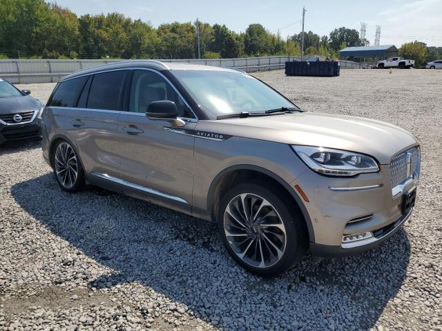 5LM5J7XC2MGL12368 - 2021 LINCOLN AVIATOR RESERVE 金色 照片 4