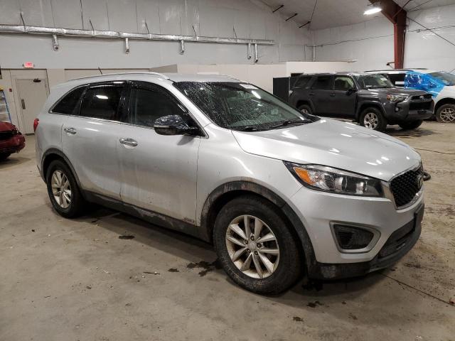 5XYPGDA31GG134708 - 2016 KIA SORENTO LX SILVER photo 4