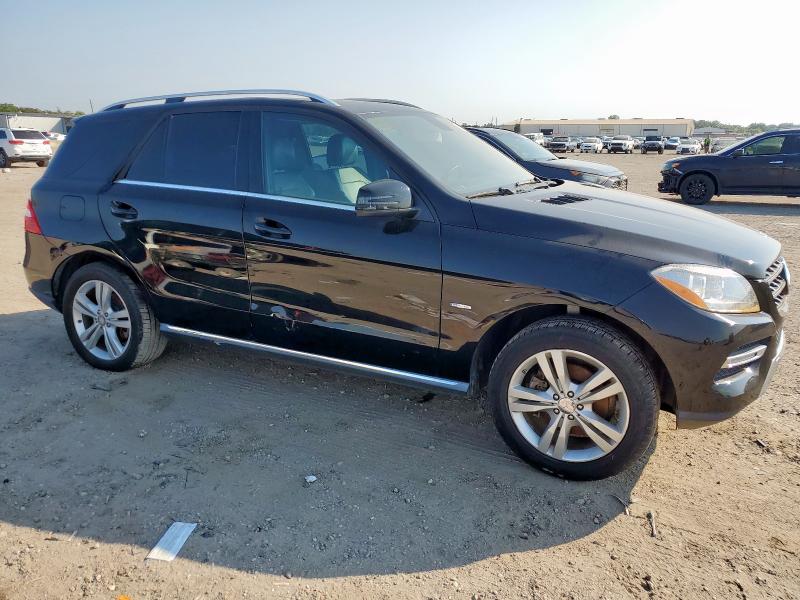 4JGDA5HB5CA017128 - 2012 MERCEDES-BENZ ML 350 4MATIC BLACK photo 4