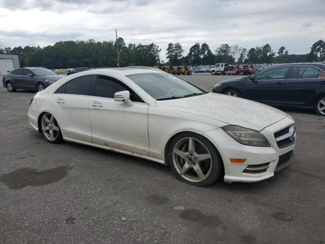 WDDLJ7DB4DA063235 - 2013 MERCEDES-BENZ CLS 550 WHITE photo 4
