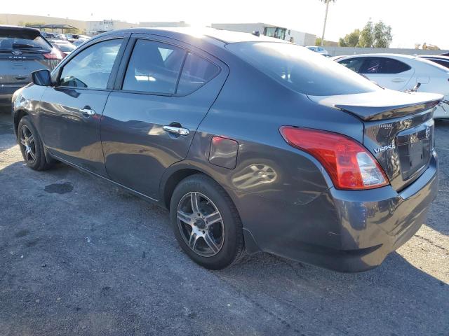 3N1CN7AP9FL930867 - 2015 NISSAN VERSA S GRAY photo 2