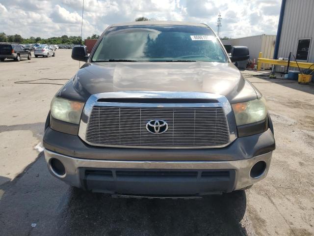 5TFRY5F12BX112175 - 2011 TOYOTA TUNDRA DOUBLE CAB SR5 BROWN photo 5