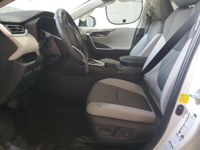 2T3RWRFV2MW112779 - 2021 TOYOTA RAV4 XLE WHITE photo 7