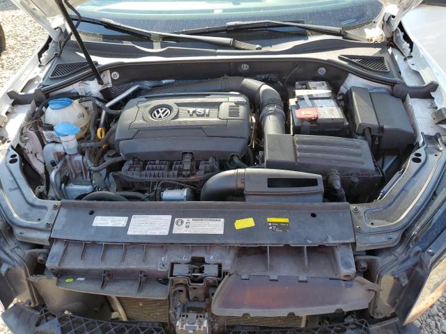 1VWBT7A30HC083065 - 2017 VOLKSWAGEN PASSAT SE WHITE photo 11