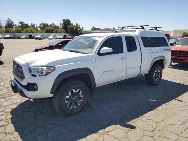 2017 TOYOTA TACOMA ACCESS CAB, 