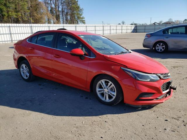 1G1BE5SM7H7267977 - 2017 CHEVROLET CRUZE LT RED photo 4
