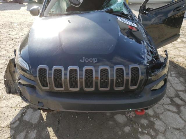 1C4PJMBX4JD550437 - 2018 JEEP CHEROKEE TRAILHAWK BLACK photo 12