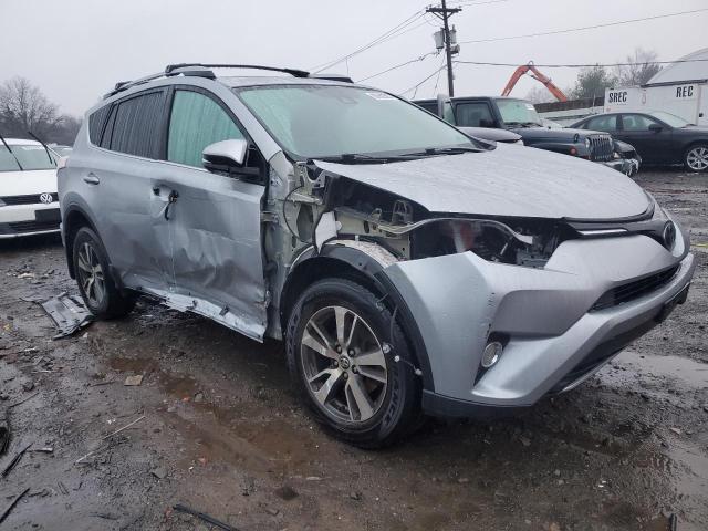 2T3RFREV2JW833407 - 2018 TOYOTA RAV4 ADVENTURE SILVER photo 4