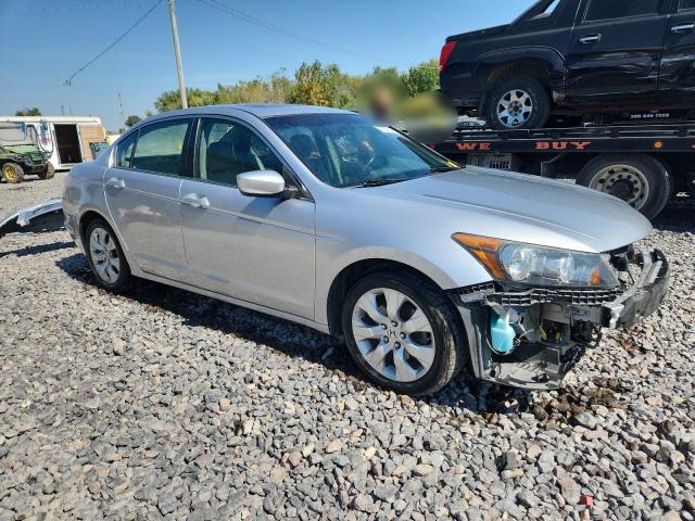 1HGCP26828A096111 - 2008 HONDA ACCORD EXL SILVER photo 4