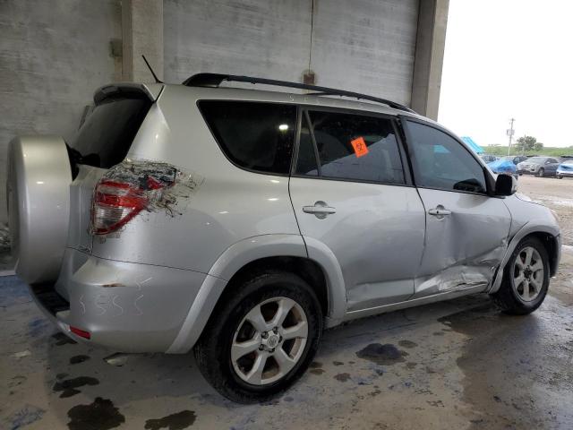 2T3DK4DVXCW082201 - 2012 TOYOTA RAV4 LIMITED 银色 照片 3