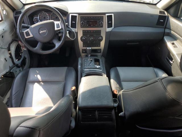 1J8HR48PX9C541580 - 2009 JEEP GRAND CHEROKEE LAREDO WHITE photo 8