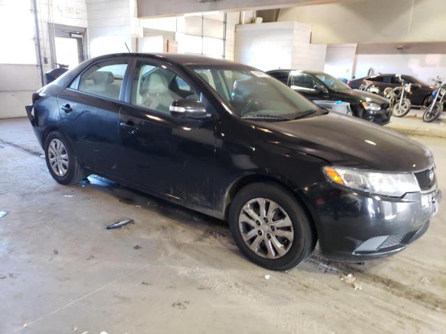 KNAFU4A24A5847837 - 2010 KIA FORTE EX BLACK photo 4