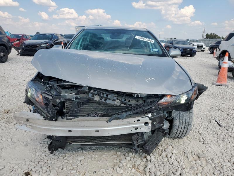 4T1G11AK2PU752265 - 2023 TOYOTA CAMRY SE NIGHT SHADE SILVER photo 11