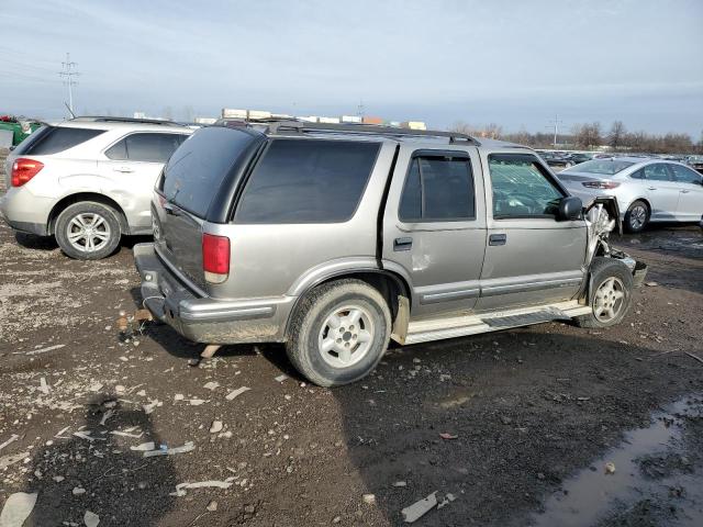 1GNDT13W3X2229891 - 1999 CHEVROLET TRAIL BLAZ SILVER photo 3