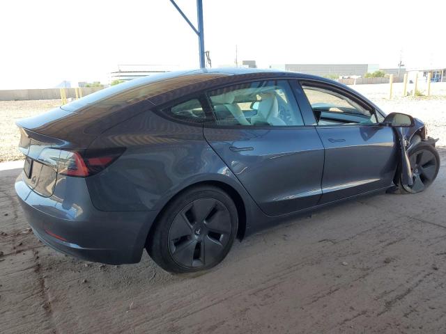 5YJ3E1EA3PF638096 - 2023 TESLA MODEL 3 ნაცრისფერი ფოტო 3
