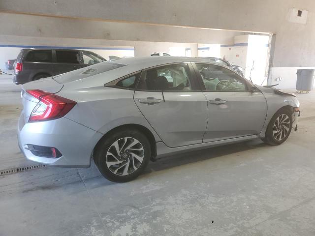 2HGFC2F78HH519419 - 2017 HONDA CIVIC EX SILVER photo 3