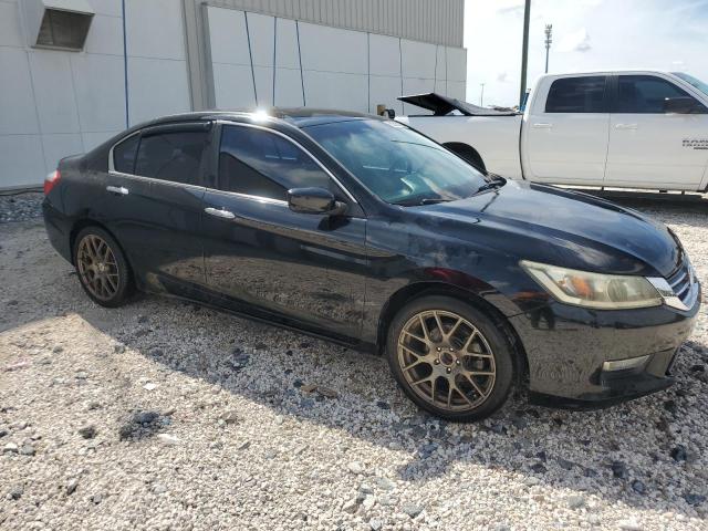 1HGCR2F59DA283128 - 2013 HONDA ACCORD SPORT BLACK photo 4