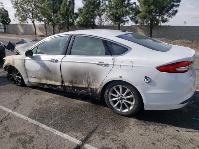 3FA6P0LU5HR409763 - 2017 FORD FUSION SE HYBRID WHITE photo 2