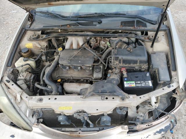 4T1BF32K02U504563 - 2002 TOYOTA CAMRY LE TAN photo 11