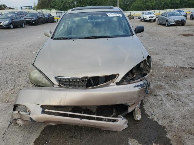 4T1BF32K02U504563 - 2002 TOYOTA CAMRY LE TAN photo 5
