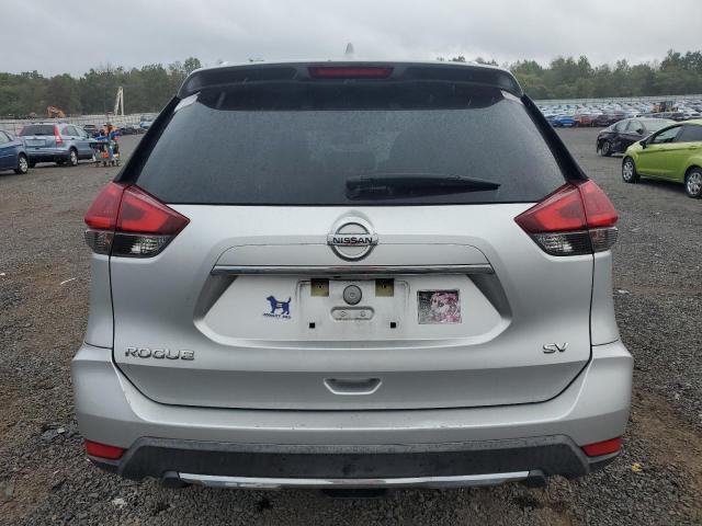 KNMAT2MT6JP506582 - 2018 NISSAN ROGUE S SILVER photo 6