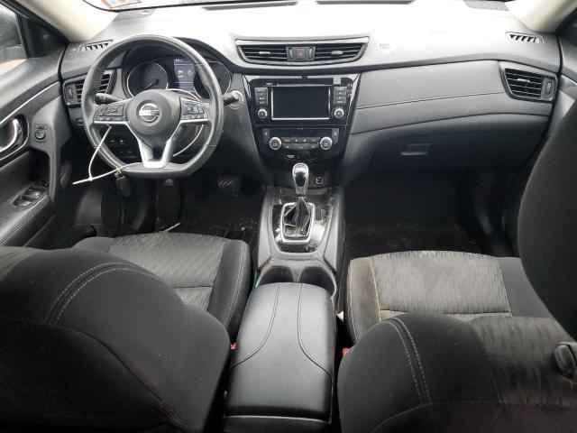 KNMAT2MT6JP506582 - 2018 NISSAN ROGUE S SILVER photo 8