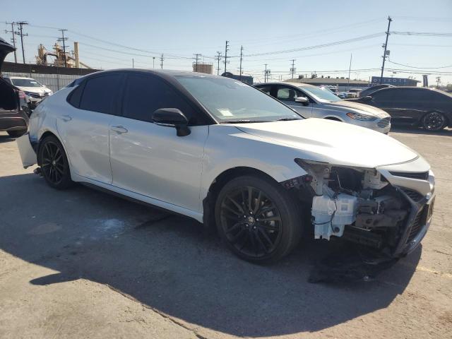 4T1K61AK3PU156982 - 2023 TOYOTA CAMRY XSE 白色 照片 4