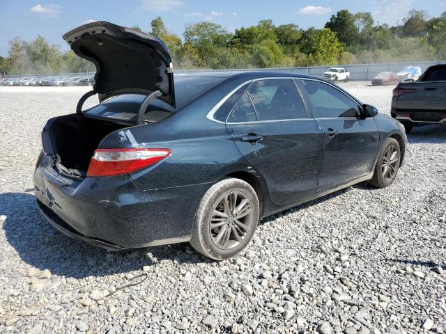 4T1BF1FKXFU479451 - 2015 TOYOTA CAMRY LE GRAY photo 3