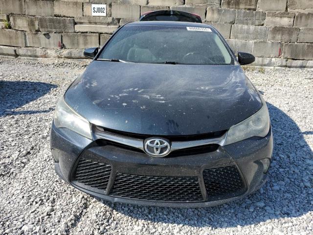 4T1BF1FKXFU479451 - 2015 TOYOTA CAMRY LE GRAY photo 5