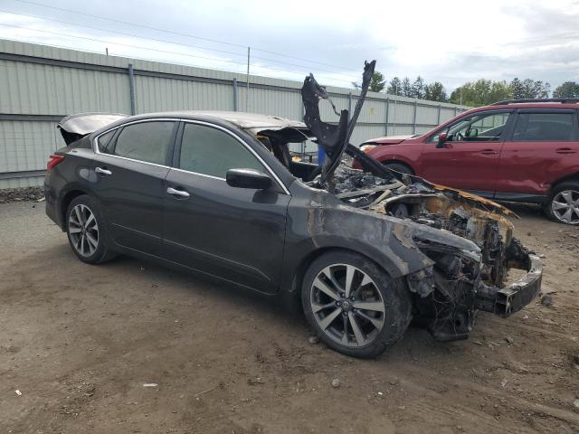 1N4AL3AP6GC271569 - 2016 NISSAN ALTIMA 2.5 შავი ფოტო 4